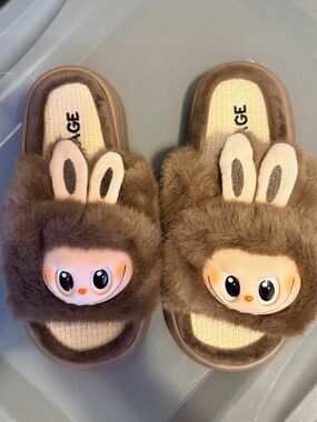 Monster Face Lafufu slippers